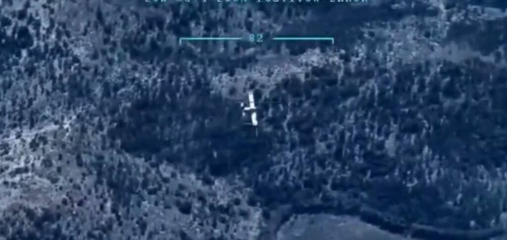 “Luftë” nga ajri dhe toka me zjarret në Finiq dhe Mallakastër