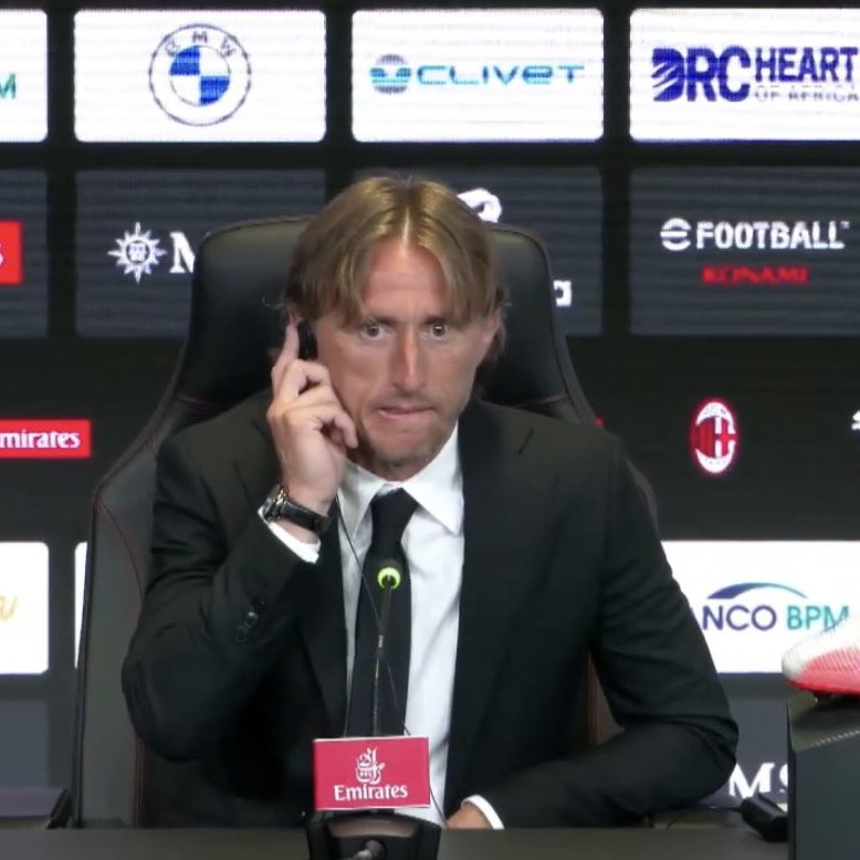 Luka Modric prezantohet te Milan dhe tregon objektivin minimal për sezonin e ri