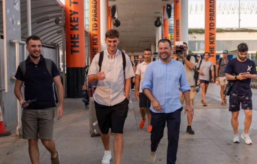 Marash Kumbulla zbarkon në Spanjë te Majorka, Asllani do të largohet nga Interi