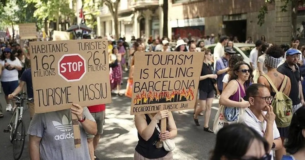 Masat e marra për mbiturizmin nga Italia, Spanja dhe Greqia, pabarazitë që solli në Meksikë