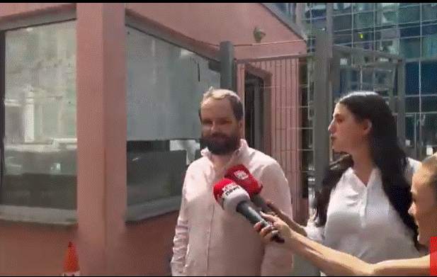 Mbi 5 orë në SPAK, del nga Prokuroria e Posaçme Arbër Veliaj: Erdha vullnetarisht të sqaroj pozicionin tim!