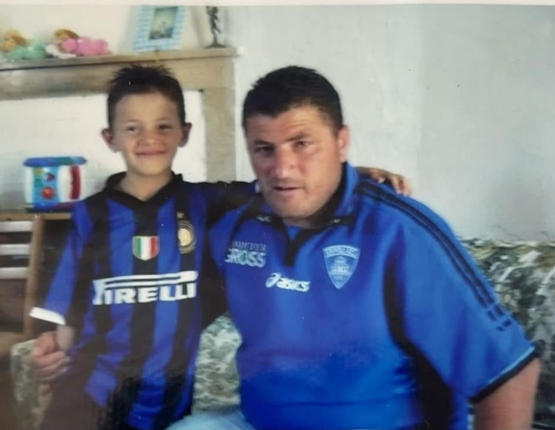 “Më besoni, nuk e kam të lehtë”! Letra emocionuese e Asllanit pas largimit nga Interi: Lamtumirë ekipi im i fëmijërisë!