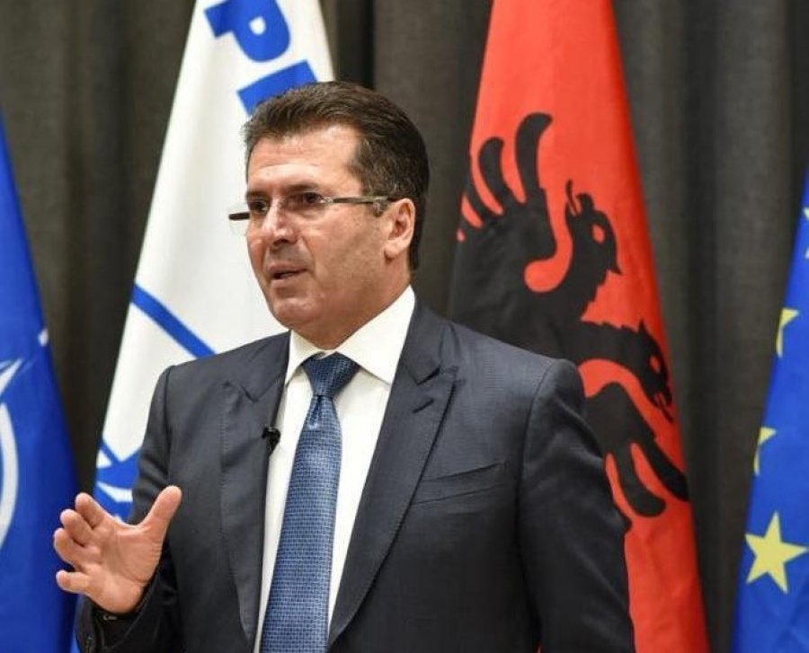 Mediu: Nuk ka as reforma, as integrim europian. Mazhoranca kërkon të uzurpojë pushtetin