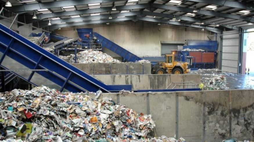 Menaxhimi i mbetjeve/ Shqipëria ndahet në 10 rajone, detajet e planit për secilën zonë