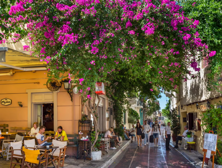 Mijëra hotele në Evropë do të padisin Booking.com për “abuzim”