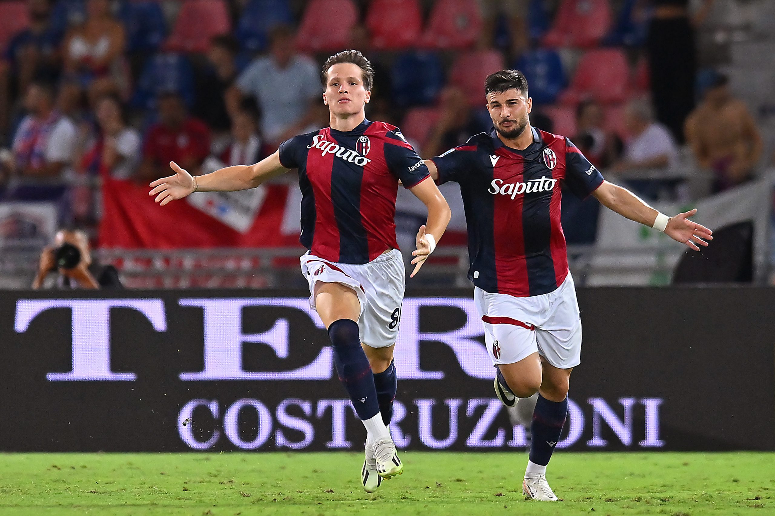 Milan bën gati ofertën 15 milionë euro për mesfushorin 21-vjeçar italian që shkëlqen me Bologna