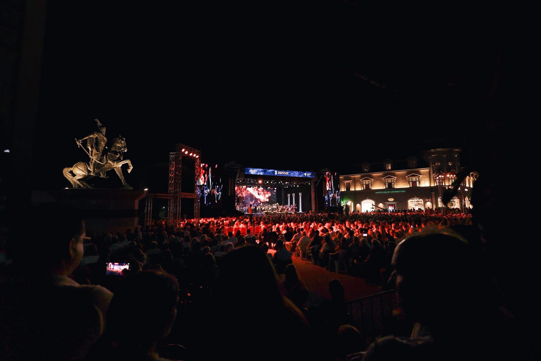 Ministri Çeku: “RLIOF rikthen Prishtinën në qendër të muzikës operistike” pas edicionit të pestë me sukses