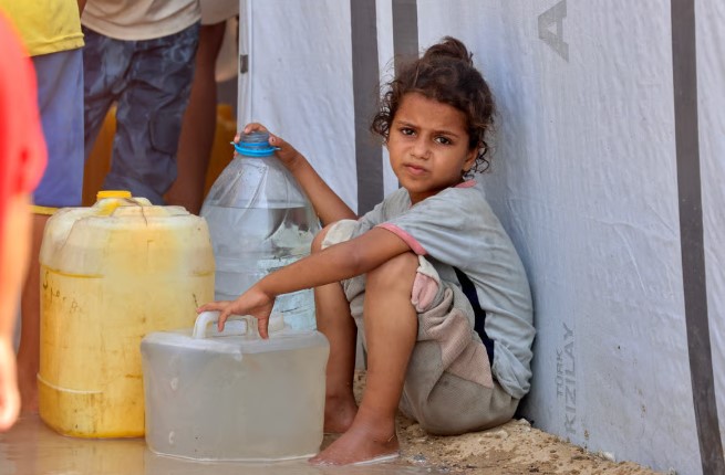 Mjekët në Gaza luftojnë me sëmundjen e rrallë paralitike nën bllokadën izraelite