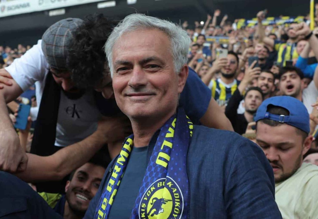 Mourinho kërkon t’i heq barrën e madhe Real Madridit, por lojtari madrilen refuzon për të disatën herë