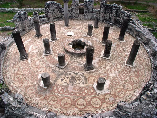 Mozaikët e Parkut Kombëtar të Butrintit