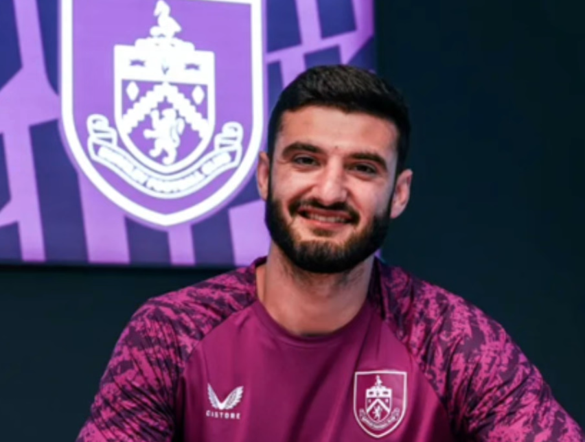 “Mund t’ju them se do jap gjithçka”! Ekipi i Premier League firmos me Armando Brojën, tani është zyrtare