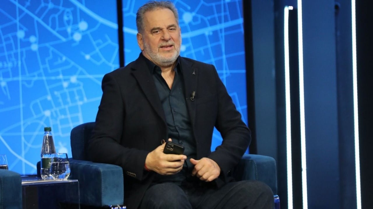 Ndarja nga jeta e Artur Zhejit, gazetari Juxhin Mustafaraj: Ishte “zjarrfikësi” i debateve, jo me tension, por me argumente të mprehta