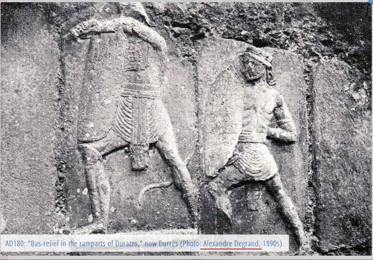 Në vitin 1913 ushtria serbe mori nga Durrësi, 2 relieve antike të vyera