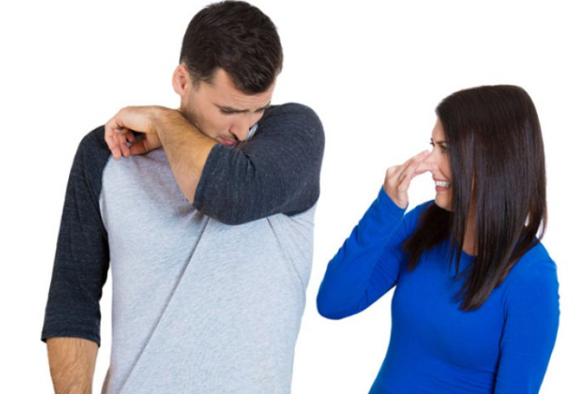 Nga diabeti te dëmtimi i mëlçisë, si aroma e trupit zbulon problemet në shëndetin tonë