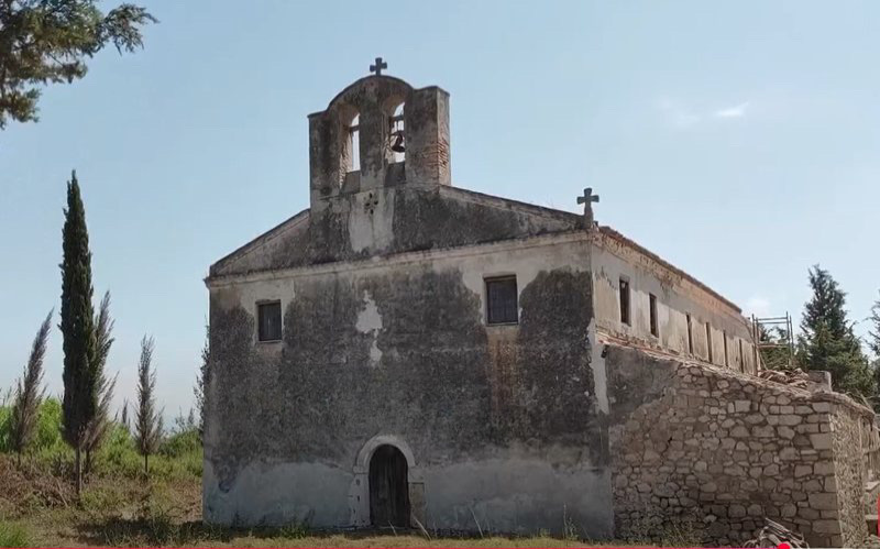 Nis restaurimi i kishës 1.300-vjeçare në Arrëz të Lushnjës