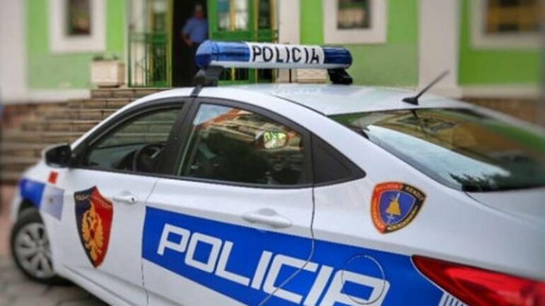 Një grup përfshihet në një konflikt me thika/ Policia identifikon dhe arreston autorin 32-vjeçar