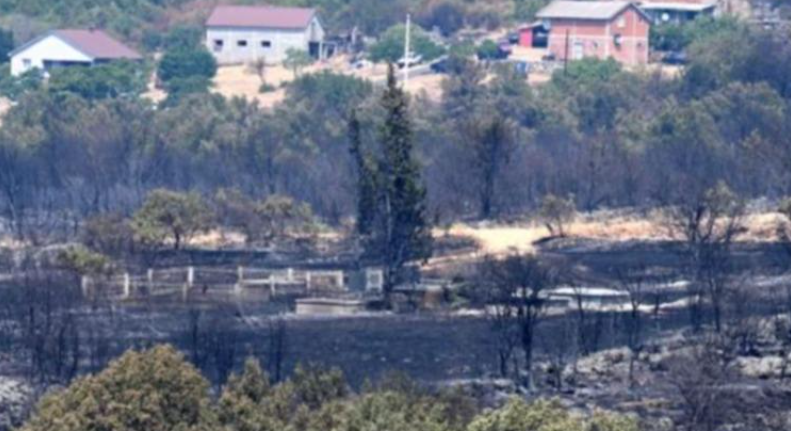 Një ushtar i vdekur dhe një tjetër i plagosur në përpjekjet për shuarje zjarresh në Malin e Zi