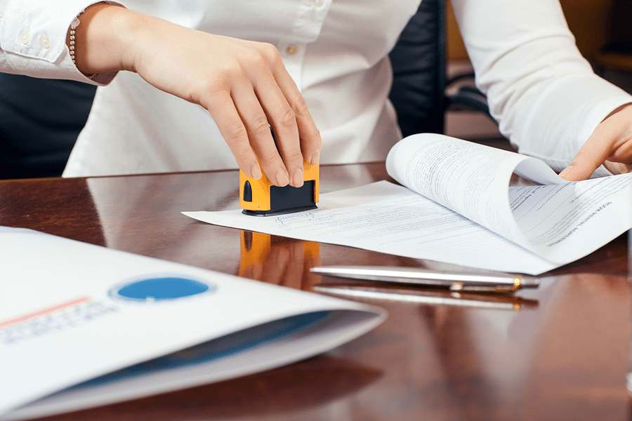 Noterët kërkojnë rivlerësim me tatim 5% edhe për apartamentet e blera me kontrata porosie