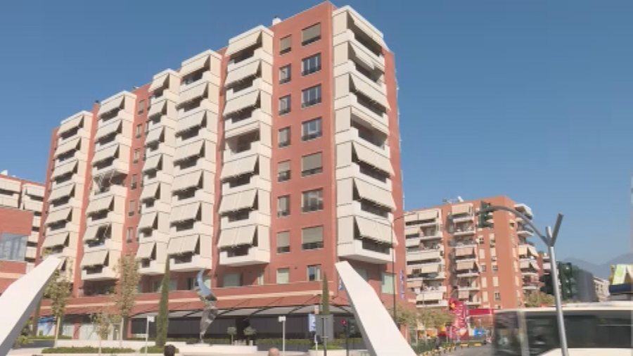 Organizata Europiane ngre alarmin për vështirësitë në blerjen e banesave: Duhet ndërhyrje urgjente