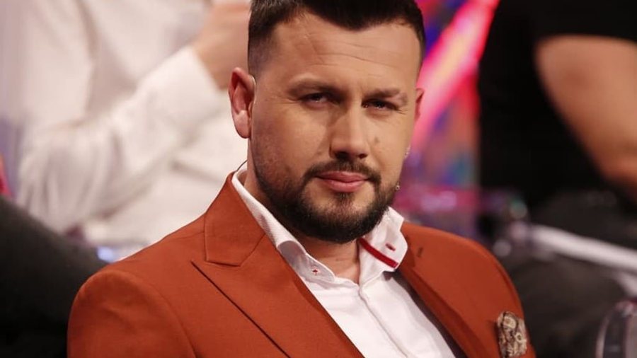 Pamjet e makinës luksoze të shkatërruar, pëson aksident Mevlani i “Përputhen”