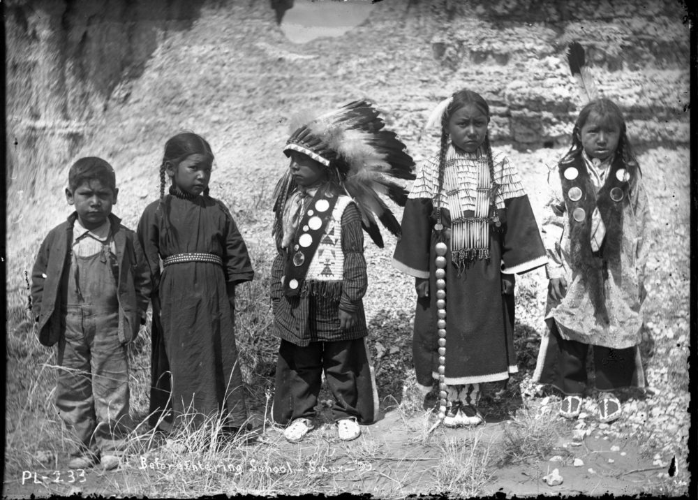 Papa Françesku po kërkon falje në Amerikën e Veriut për gjenocidin që Kisha Katolike u shkaktoi indigjenëve