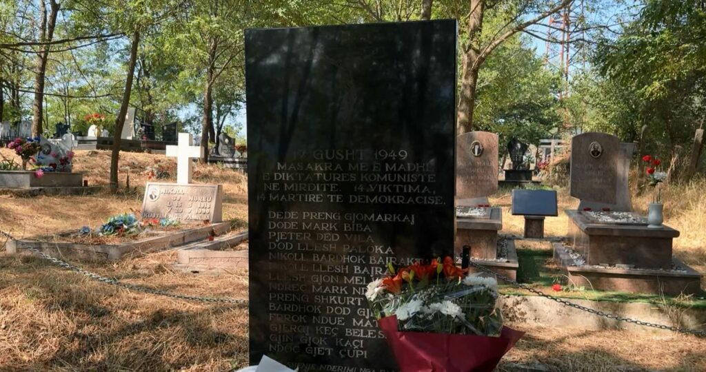 Përkujtohet masakra e Qafës së Valmirit