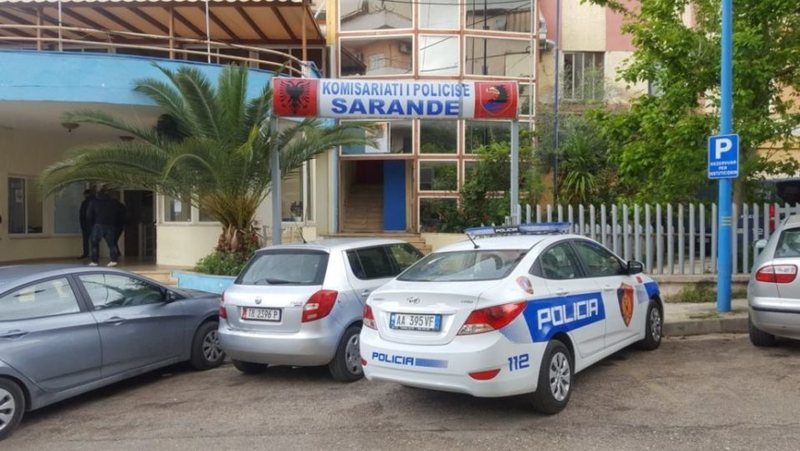 Plagosën rëndë nënë e bir, pranga dy vëllezërve në Sarandë