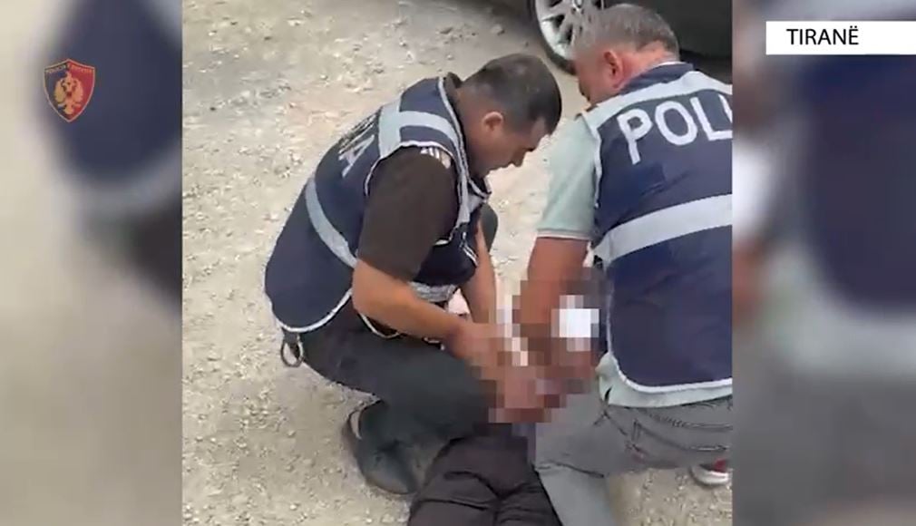 Qarkullonte me armë zjarri në makinë, arrestohet 38-vjeçari nga Burreli
