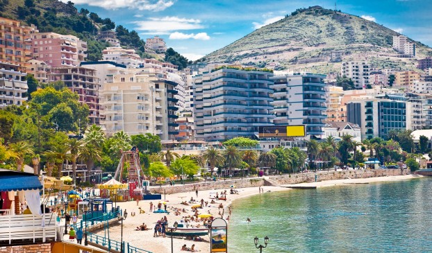 Rama leje për kullë 32 kate në mes të Sarandës për Shefki Karamuçën