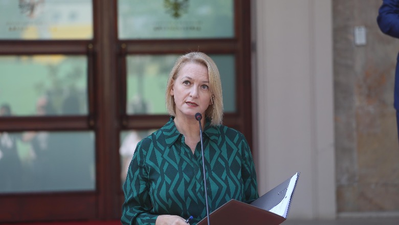 Regjistrimet në arsimin profesional, ministrja Denaj: Drejtimi bujqësor, punësim i sigurt