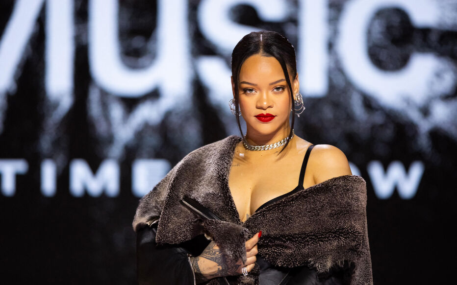Rihanna rikthehet në skenë – turne botëror dhe album i ri në 2026
