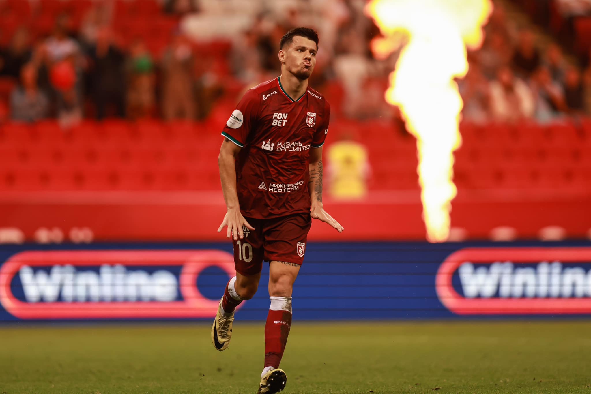 Rinovoi me Rubin Kazan, por Dakun e duan në Firenze