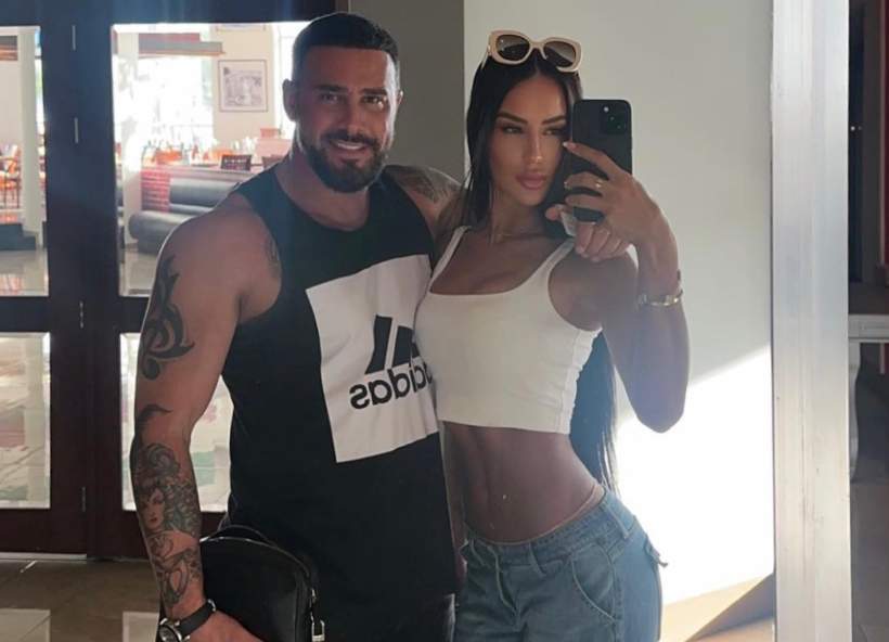 Robert Berisha dhe Ana Skrel në qendër të vëmendjes sërish, çfarë po ndodh me çiftin e njohur?