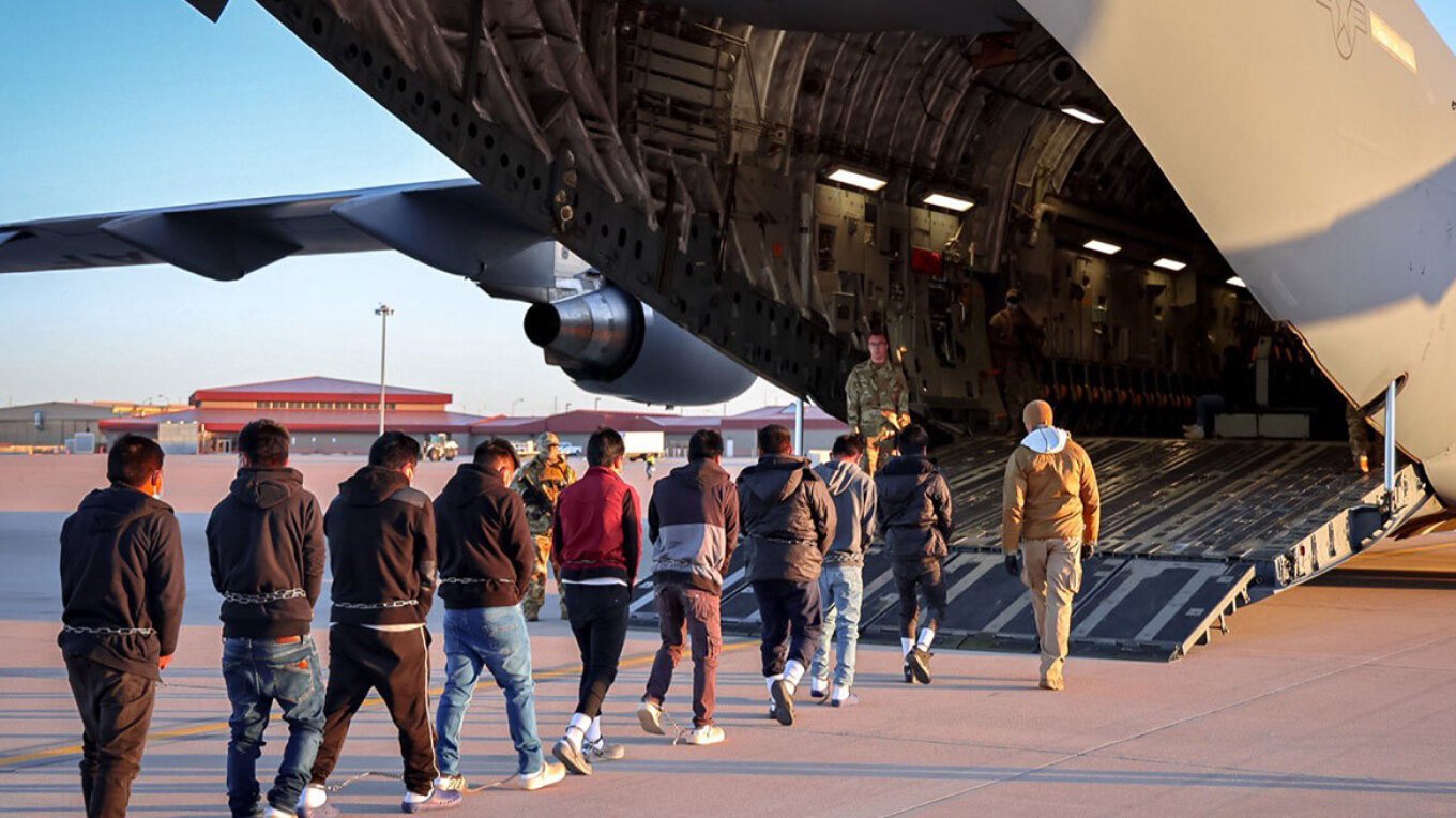 Ruanda do të mirëpresë deri në 250 emigrantë që do të deportohen nga SHBA-të