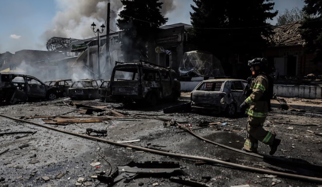 Rusia avancon në lindje të Ukrainës, evakuohen mbi 1 mijë fëmijë