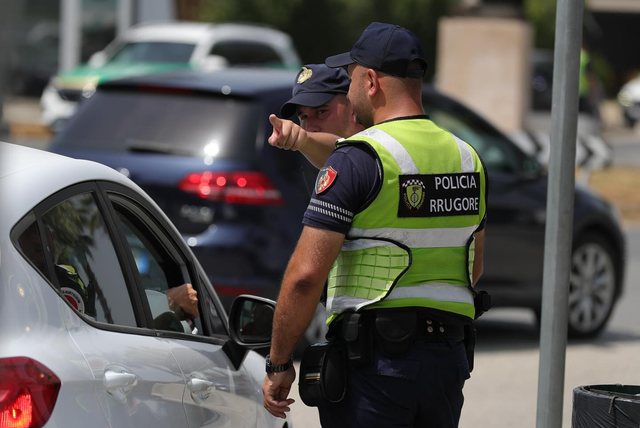 Sezoni veror, Rrugorja e Lezhës: Gjatë 24 orëve qarkullojnë mbi 100 mijë mjete, në fundjavë fluksi është më i madh