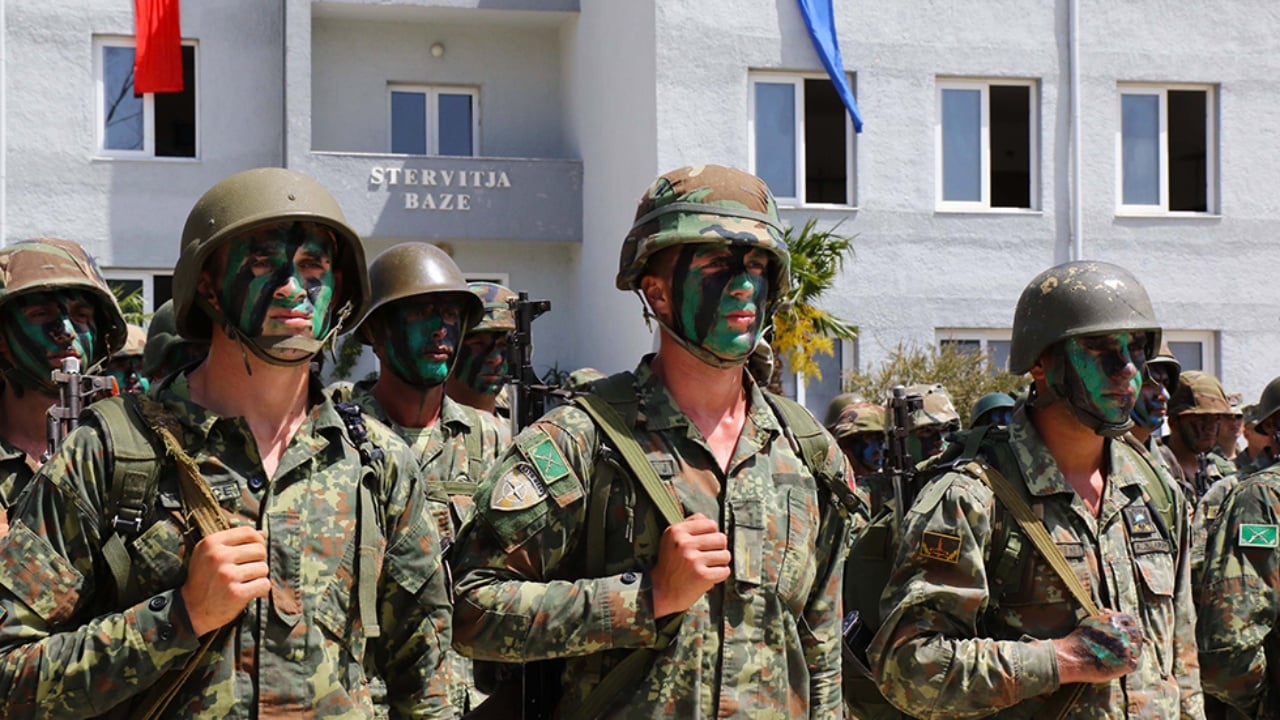 Shkollimi ushtarak/ Aplikimet në Akademinë e Forcave të Armatosura të hapura deri të dielën