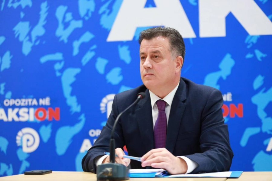 ‘Shqiptarët nuk po martohen më’/ Noka: Presim Ramaduron të nxjerrë ndonjë dasmë të mbështetur nga qeveria…