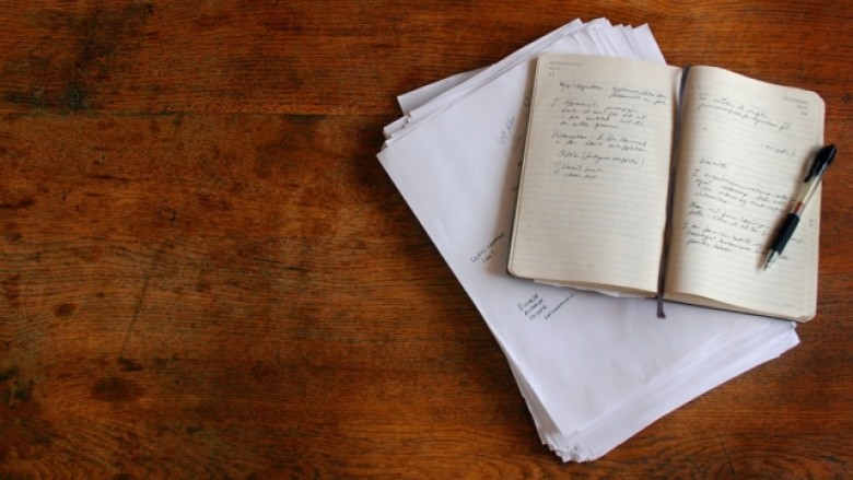 Shumica gabojnë/ Ja si duhet të përdoren drejt përemrat pronorë…