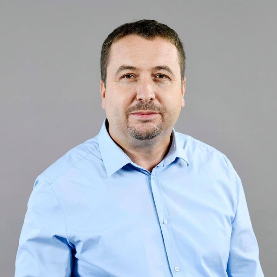 Si lindi miti i Mollës së Kuqe?