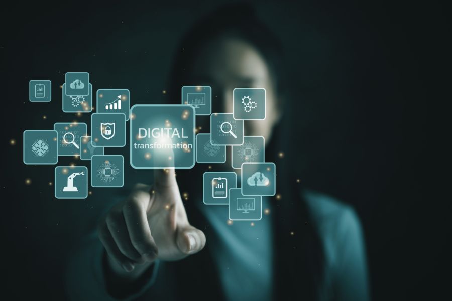 Si të mbyllet hendeku i aftësive dixhitale, mesazhet nga tre drejtues globalë