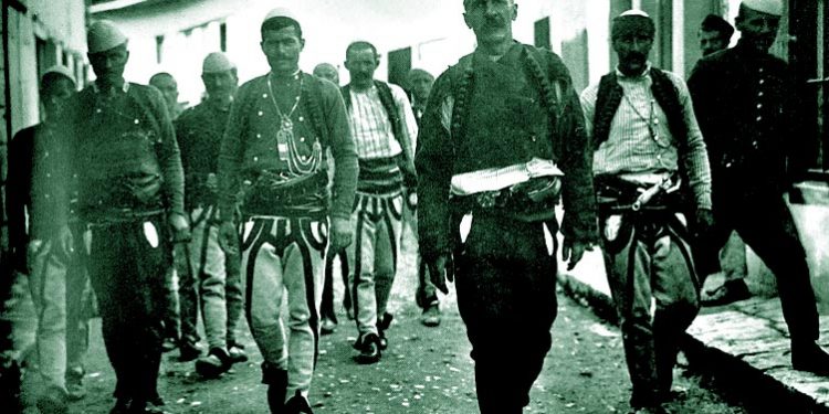 Si u ngrit kurthi francez për vrasjen e legjendës shqiptare, Isa Boletini në Podgoricë?