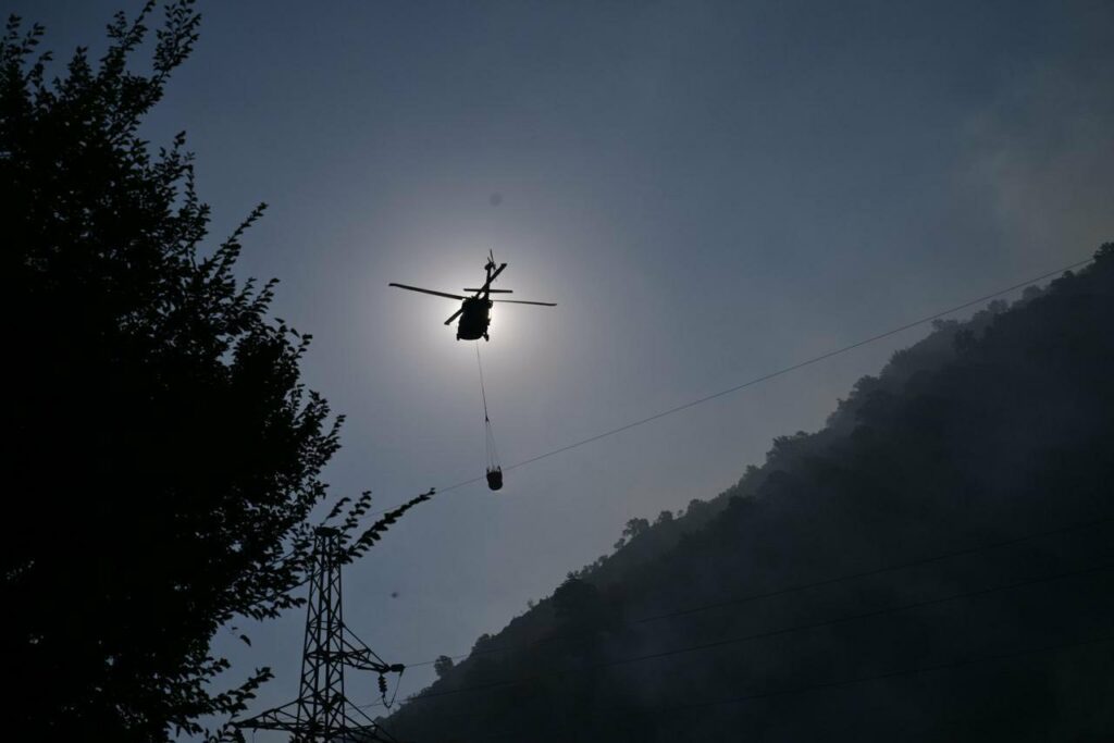 Situata e zjarrëve në vend, Pirro Vengu: Flotës do i bashkohen dhe ndihma nga ndërkombëtarët