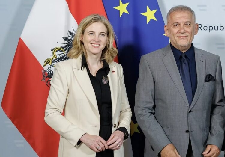 Skandal Diplomatik/ Ambasadori i Shqipërisë në Austri me master plagjiaturë dhe lidhje me shërbime sekrete