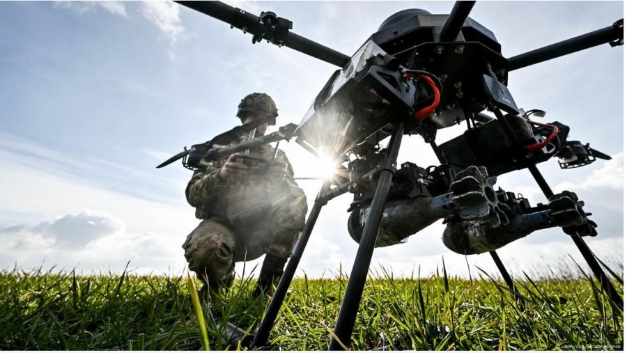 ‘Sot sytë janë tek Putini nëse e ka serizoisht atë që thotë’, Britania e Madhe: Jemi të gatshëm për të dërguar trupa në Ukrainë nëse ka paqe