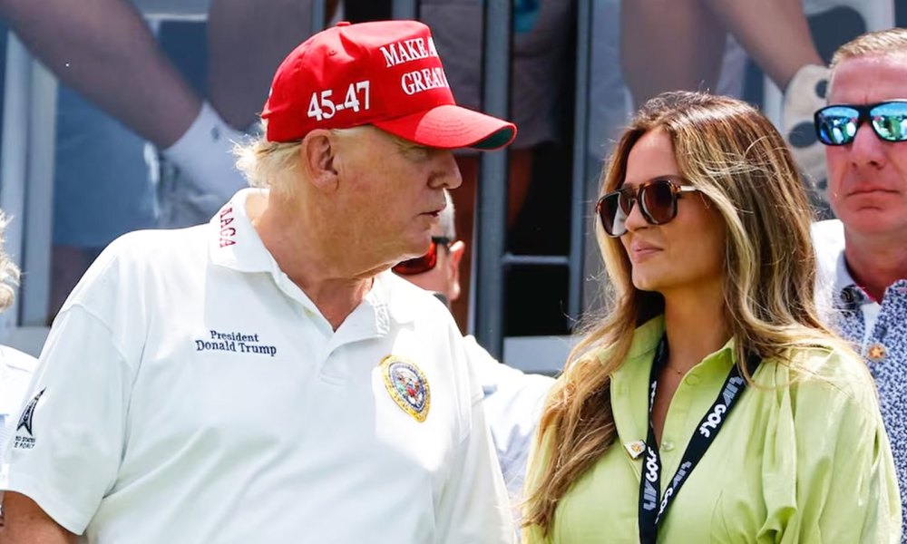 “Sozia” e Melanias/ Kush është gruaja “hije” që ndjek Trump dhe koordinon çdo lëvizje të presidentit në media