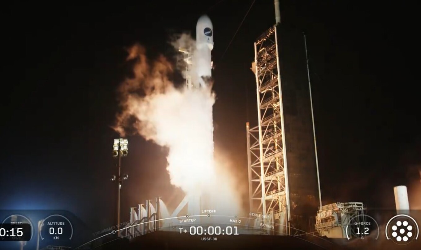 SpaceX dërgon një avion ushtarak pa pilot në hapësirë (VIDEO)