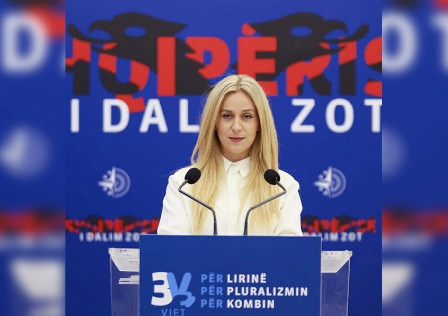 Spektakli i dhembshurisë, skenari i paaftësisë