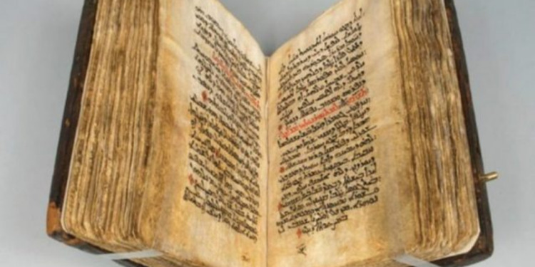 Studiuesi i njohur: Alfabeti shqiptar dhe ai grek kanë prejardhje të njëjtë, por cili është e pari?