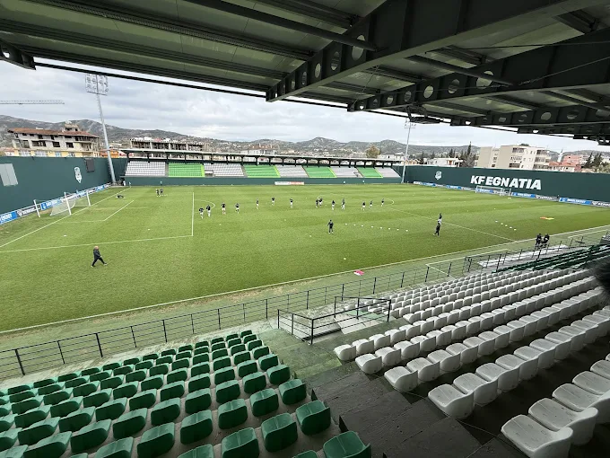 Superiore/ Flamurtari pritës në Ballsh, Egnatia provë ndaj Elbasanit, Teuta nis përballë të kuqëve